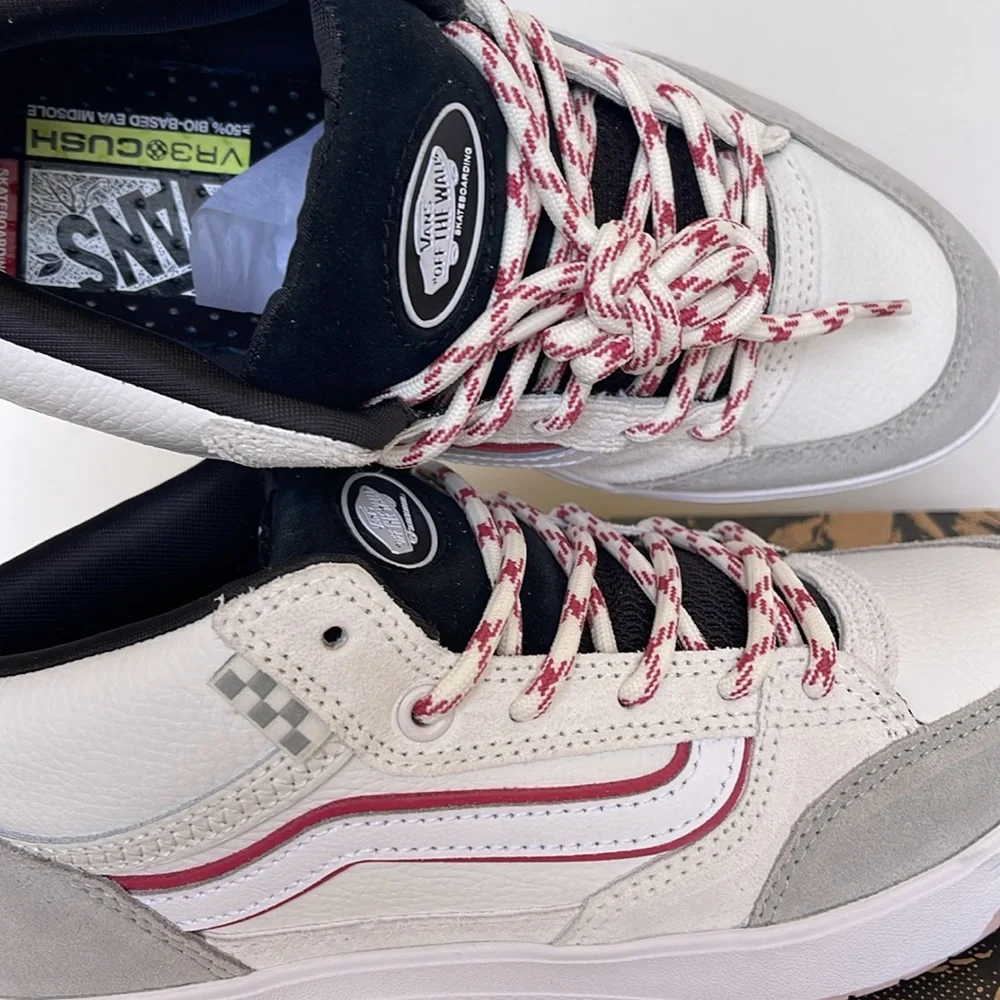 Vans WMNS Zahba Mid Gray/Multi
VN000CBSBGG Sneakers - Picture 14 of 16